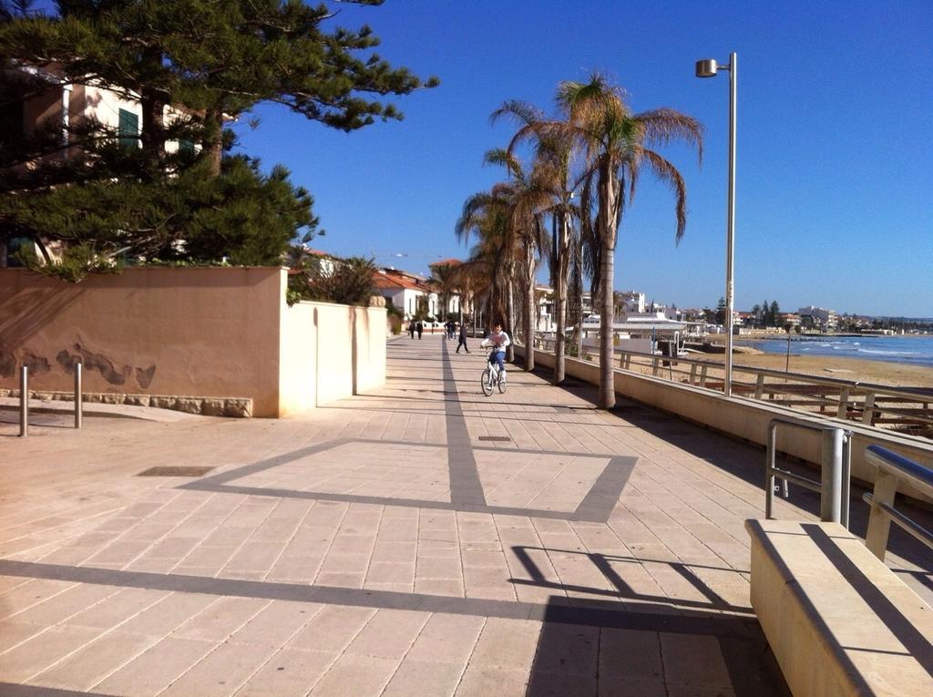 La Terrazza Sul Porto Villa Marina di Ragusa Ruang foto